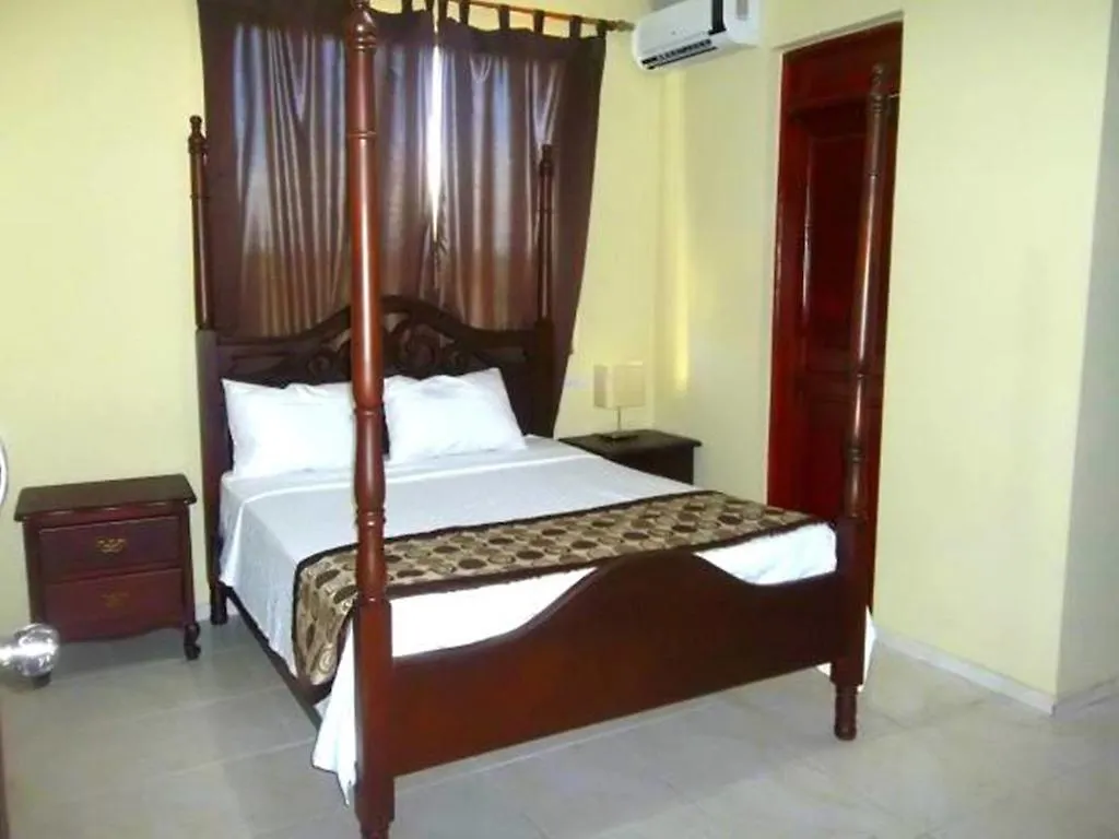 Hotel Marbella Montecristi Rep. Dom. San Fernando de Monte Cristi