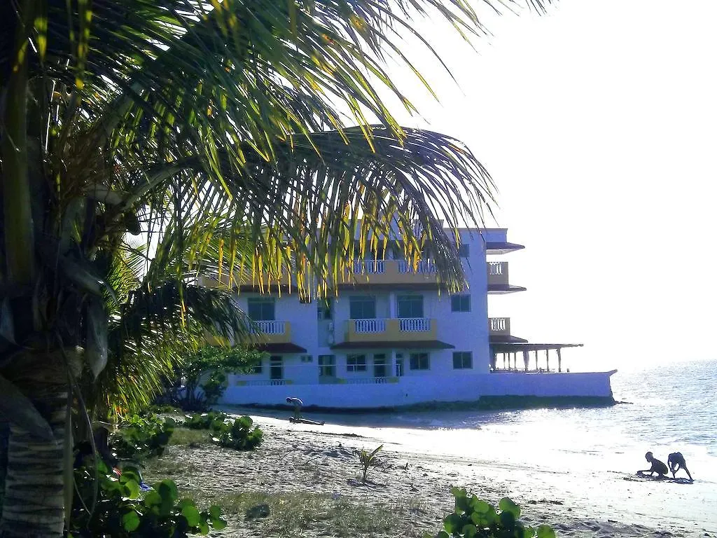 Hotel Marbella Montecristi Rep. Dom. San Fernando de Monte Cristi 3*,