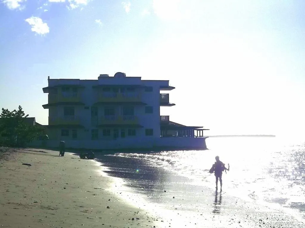 Hotel Marbella Montecristi Rep. Dom. San Fernando de Monte Cristi